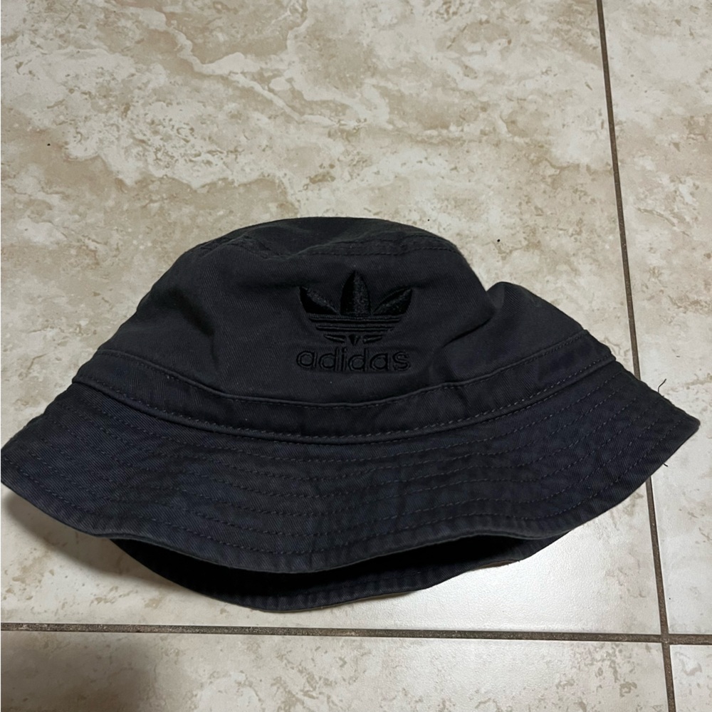 Adidas Black Bucket Hat